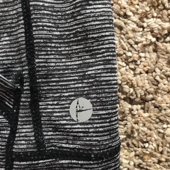 90 degrees zip up jacket - Picture 4 of 4